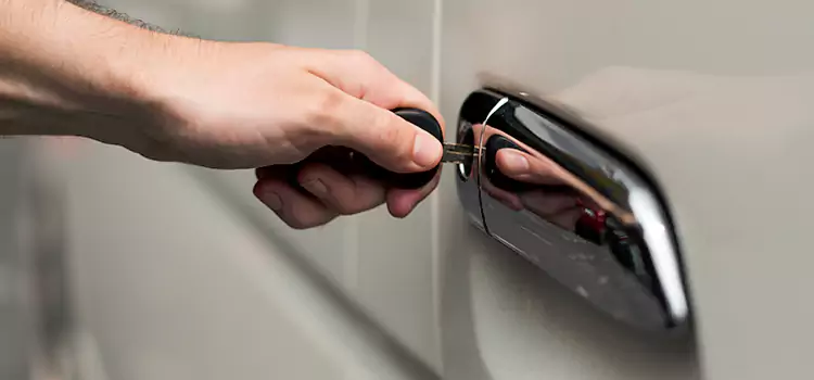 Why Choose Our Auto Locksmith Team in Lynwood, CA?