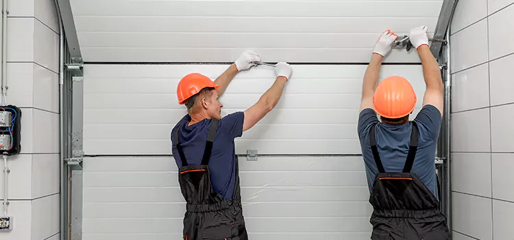 Choose Us for Your Garage Door Needs in Lynwood