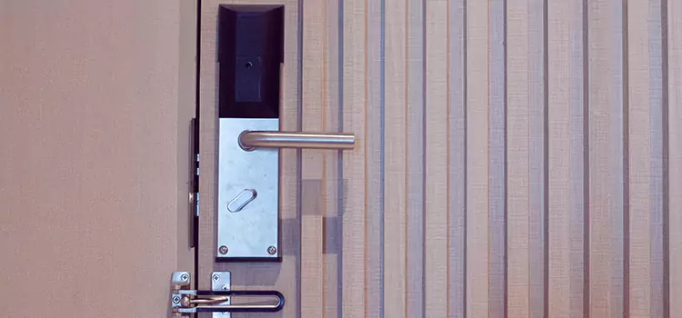 Installing a Maglock Lynwood